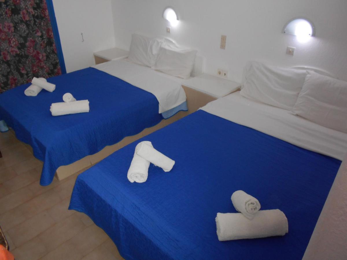 The Three Anchors Rooms Emporio  Exterior photo