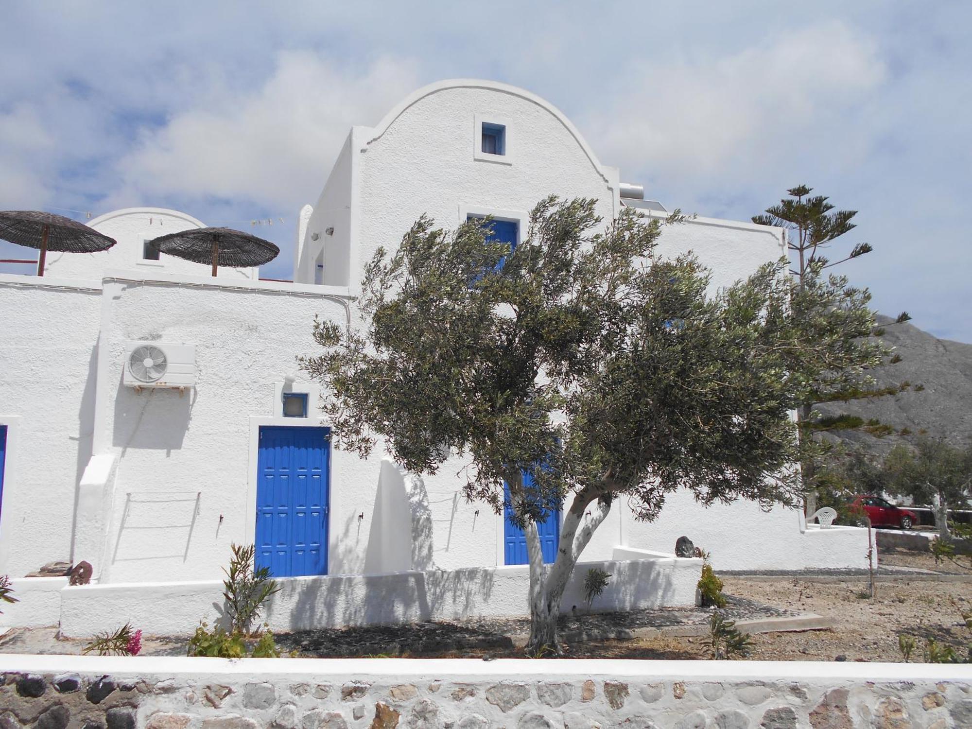 The Three Anchors Rooms Emporio  Exterior photo